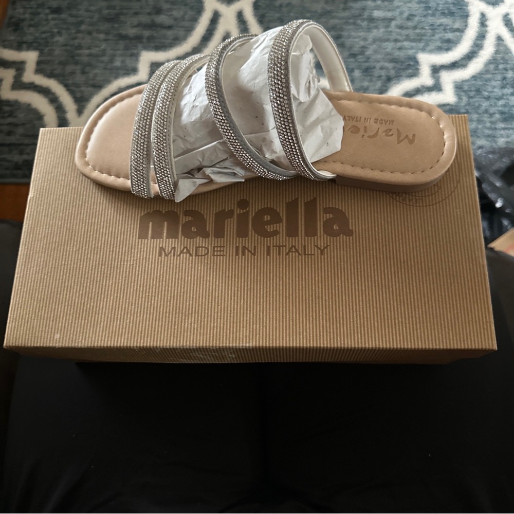 Size 6 leather sandal
